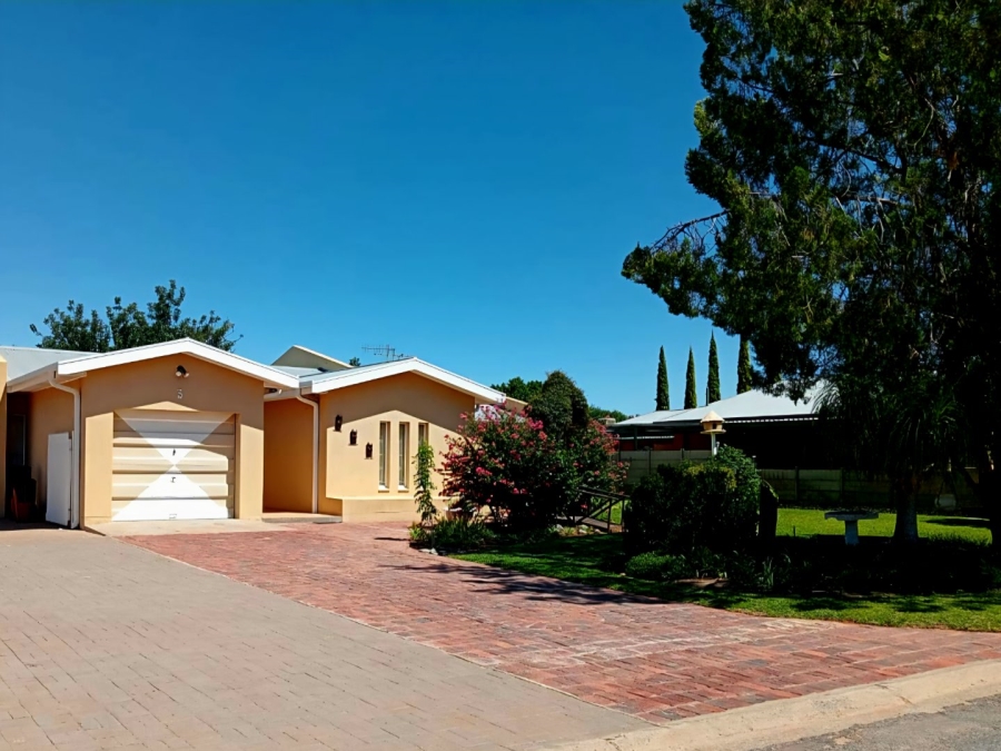 3 Bedroom Property for Sale in Blydeville Northern Cape